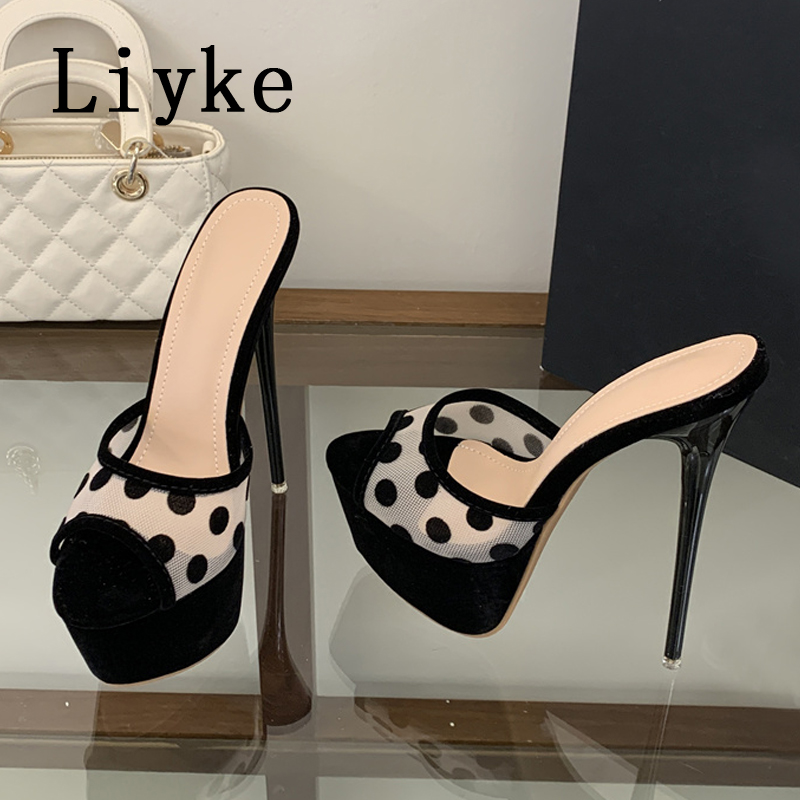 Liyke Fashion Show Super High  - Street Fashion Show ulasan dan harga