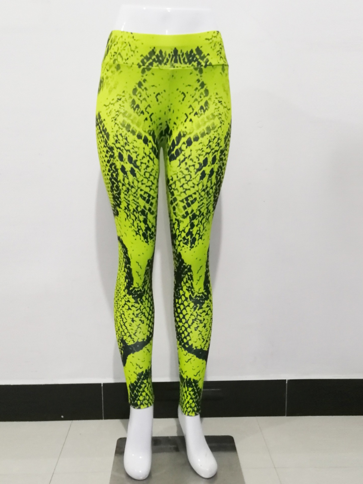 High Waist Snake Print Sports  - Fashion Street Yoga ulasan dan harga