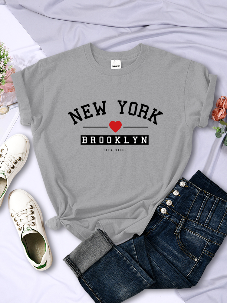 New York Brooklyn City Vibes L - Street Fashion In New York ulasan dan harga