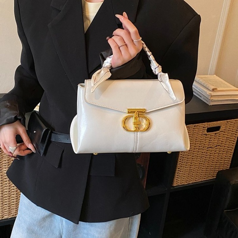 Solid Color Diaper Bag Letter  - Street Fashion In Paris ulasan dan harga